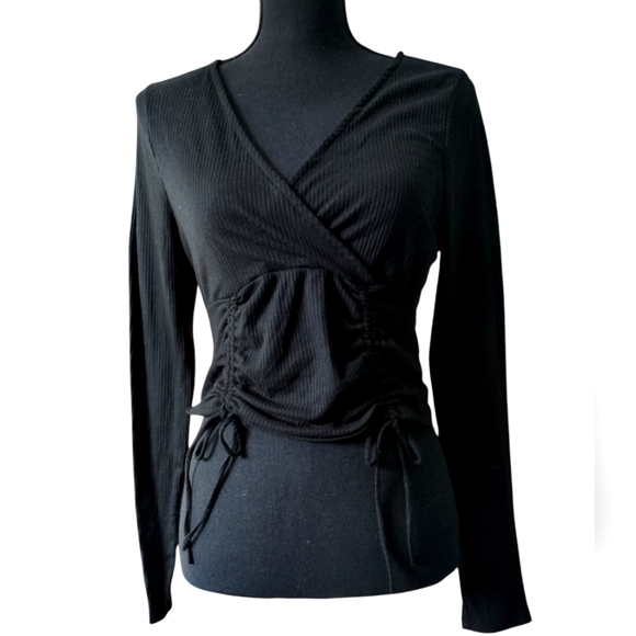 Black Ruched Long Sleeve Top - Picture 2 of 10
